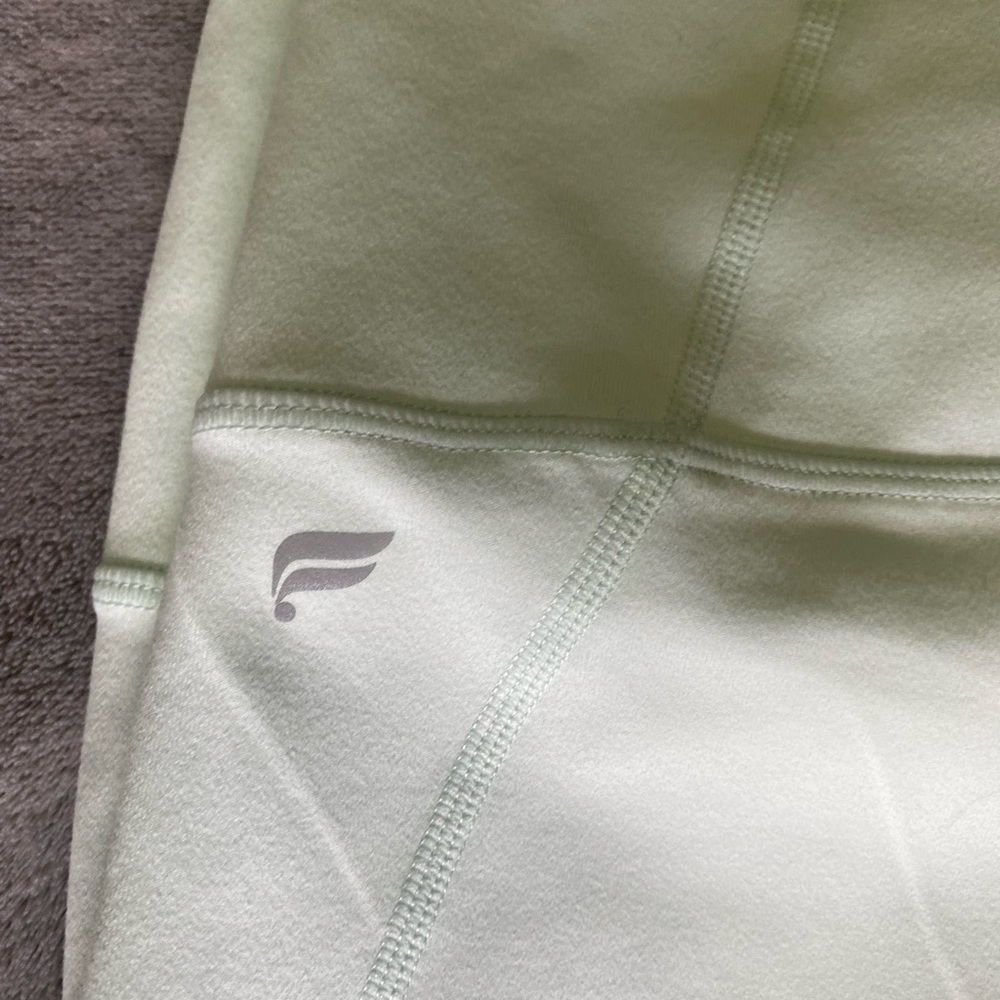 Fabletics Powerhold 7/8th Leggings
